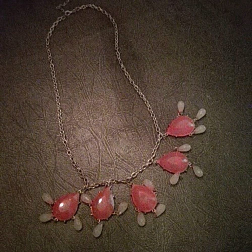 ☀️🌞Gold Tone Orange & Pink Necklace☀️🌞